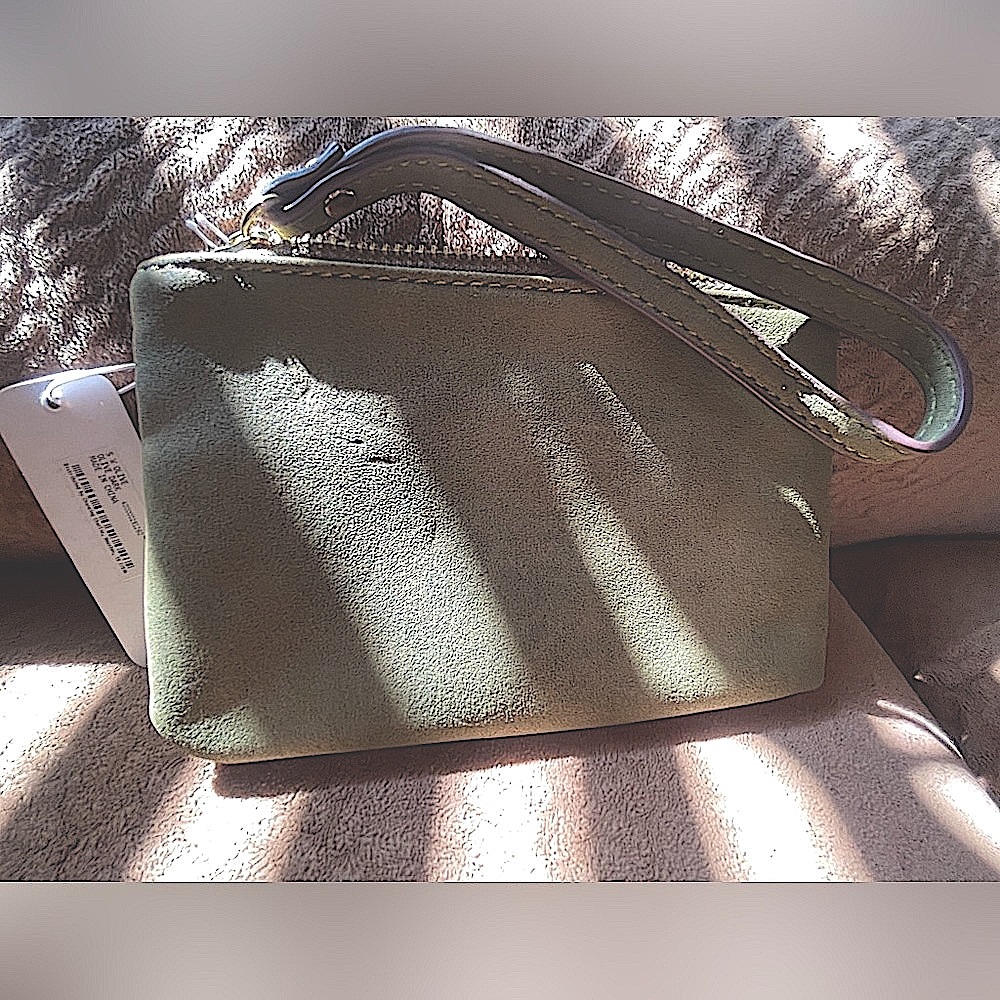 Wristlet Olive Green with Gold Accents — Charming Charlie - Picture 7 of 12